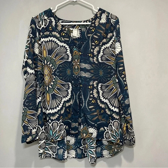 H & M long sleeves button down
paisley blouse Size 4 - Picture 1 of 8